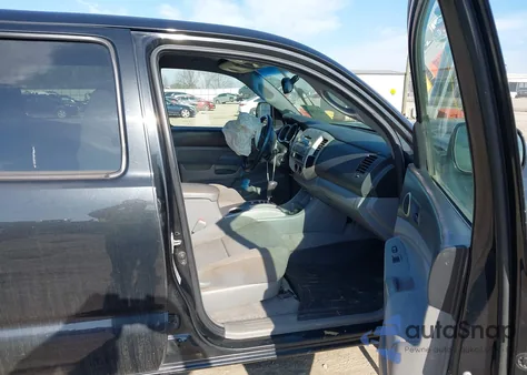 2010 Toyota Tacoma Base V6 from USA, damaged, VIN 5TEMU4FN4AZ695696